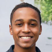 Aaron - offering math tutoring service in Norlane