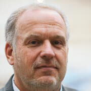 Mitchell is a Math Tutor in Lower Mitcham