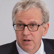 Dean Ashworth math tutor for your child in Lidcombe