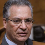 One on one Math Tutor in Golden Grove