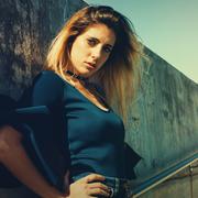 Holly - offering math tutoring service in Boondall